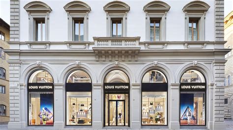 lv florence|louis vuitton firenze locations.